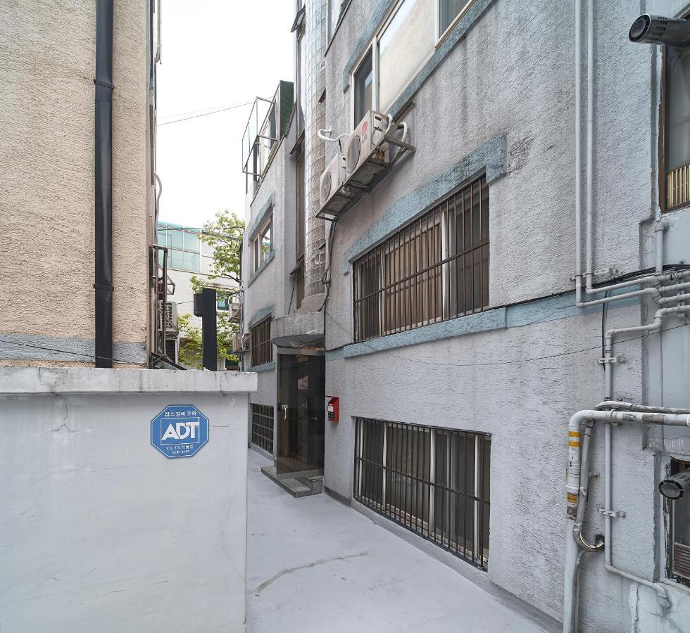 서울특별시 Jinsim House In Hongdea 아파트 외부 사진