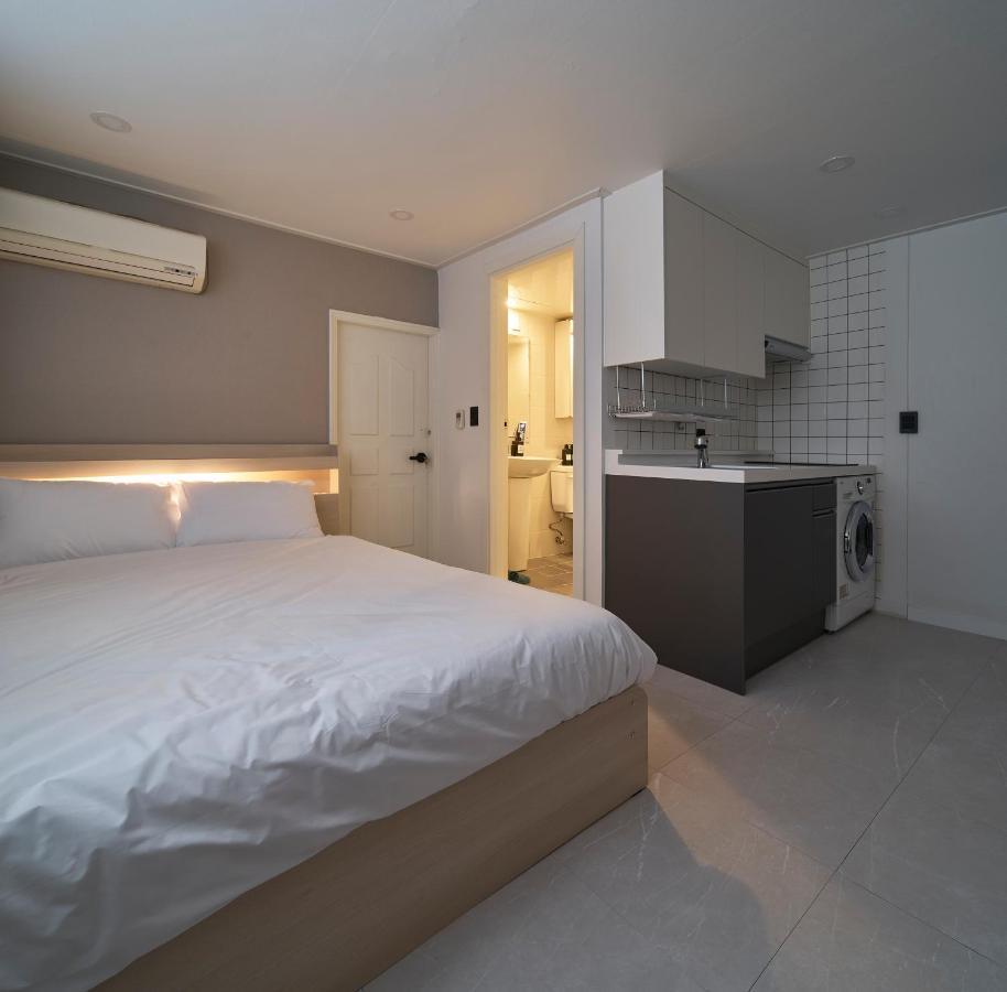 서울특별시 Jinsim House In Hongdea 아파트 외부 사진