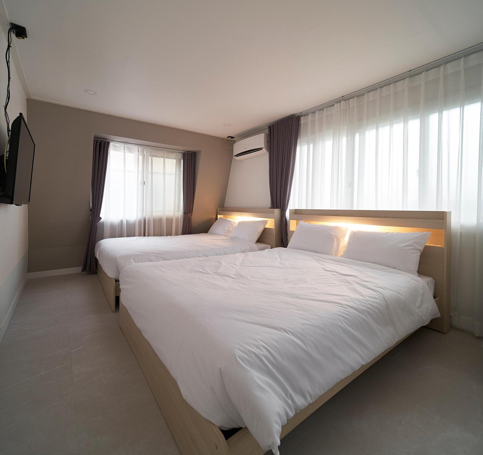 서울특별시 Jinsim House In Hongdea 아파트 외부 사진
